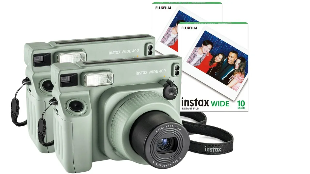 Twee polaroid camera set met 20 foto's